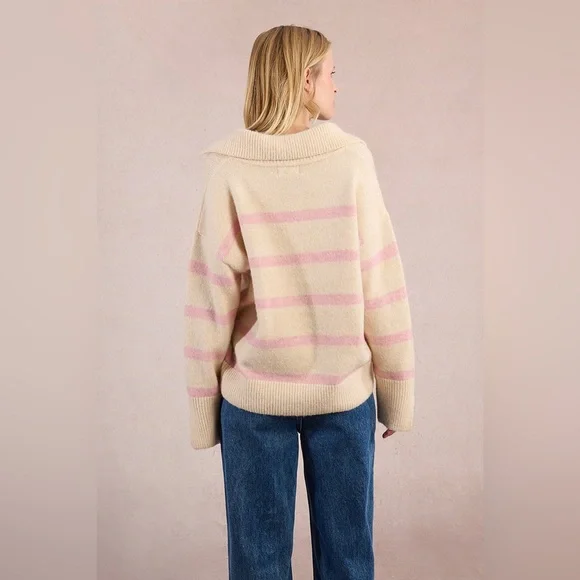 Molly Bracken Knitted V-Neck Sweater in Pink and Cream Sz S NWT - Picture 3 of 5
